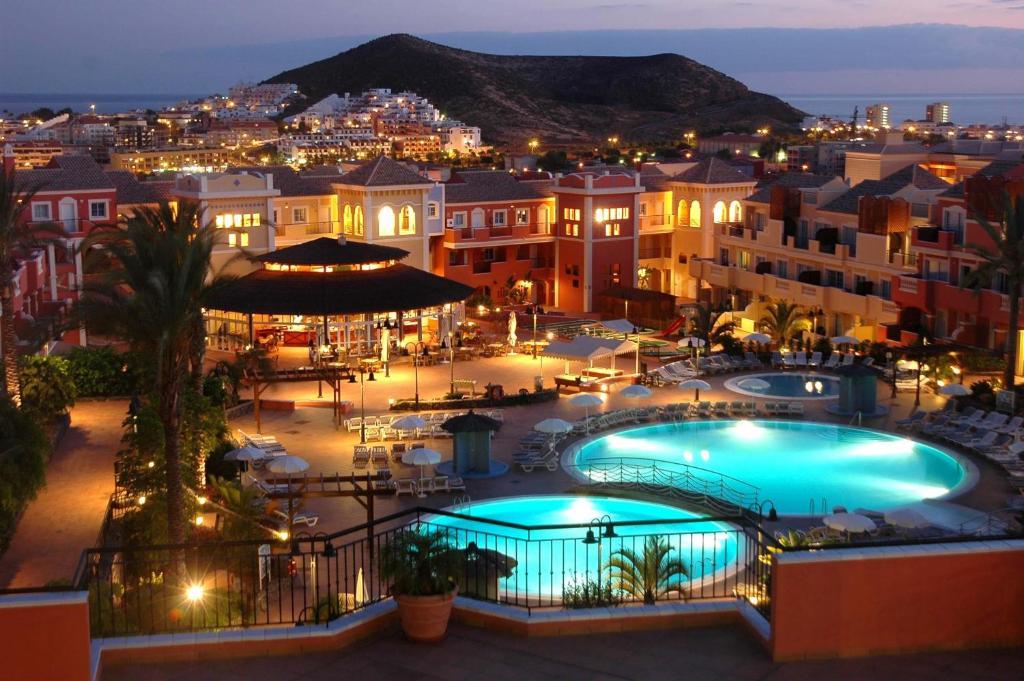 Apartamentos Granada Park Playa de las Americas (Tenerife) Exterior foto